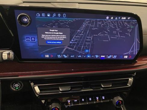 New 2026 Chevrolet Traverse RS AWD/4WD image 16