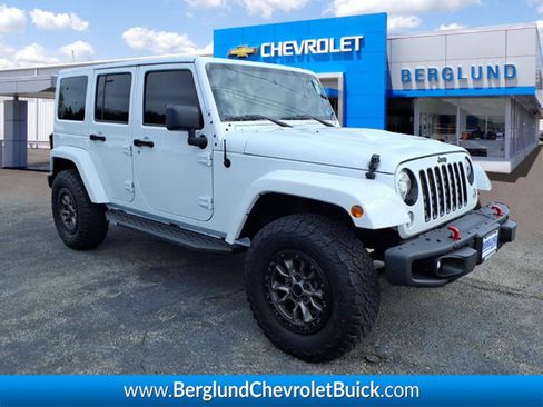 Used 2018 Jeep Wrangler Altitude image 1