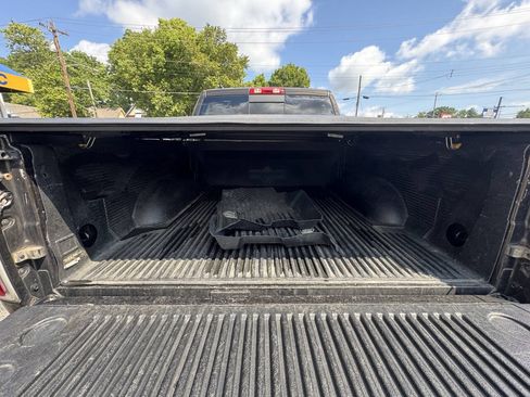 Used 2014 RAM 1500 Laramie w/ Convenience Group AWD/4WD image 16