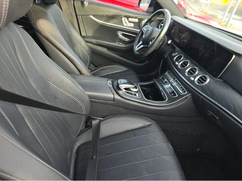 Used 2019 Mercedes-Benz E 300 w/ Premium 1 Package image 4