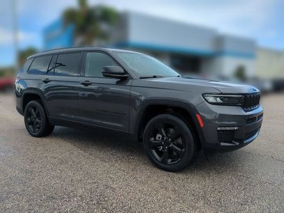 Used 2022 Jeep Grand Cherokee L Limited w/ Black Appearance Package