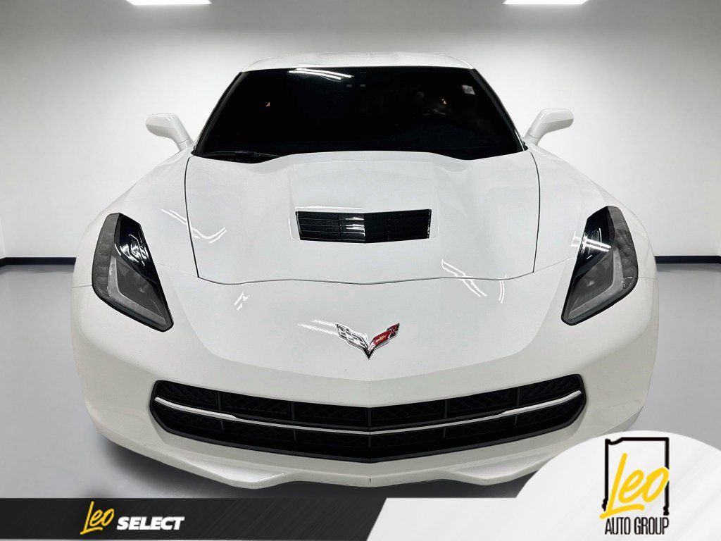 Used 2018 Chevrolet Corvette Stingray Coupe w/ 1LT RWD image 2