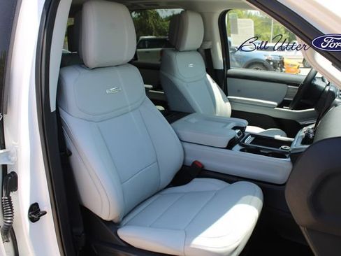 New 2027 Ford Expedition Max Platinum w/ Driver's Package RWD image 7