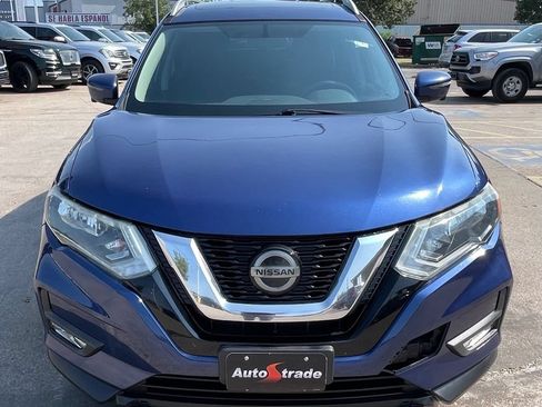 Used 2018 Nissan Rogue SV w/ Sun & Sound Touring Package AWD/4WD image 7