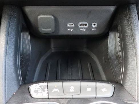 Used 2021 Chevrolet TrailBlazer RS w/ Convenience Package FWD image 10