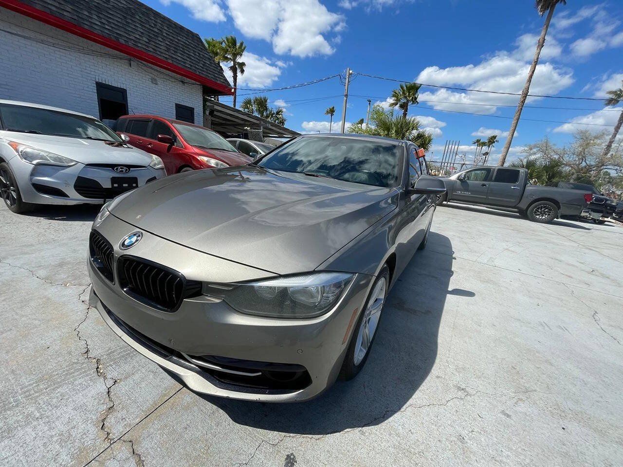 Used 2016 BMW 328i xDrive Sedan AWD/4WD image 12