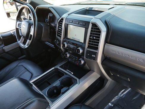 Used 2020 Ford F250 Platinum w/ FX4 Off-Road Package image 62