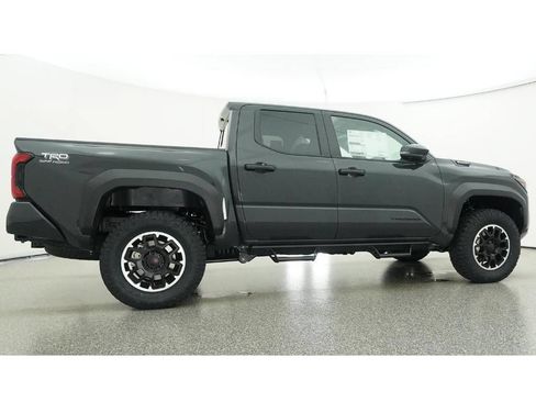 New 2026 Toyota Tacoma TRD Off-Road AWD/4WD image 26