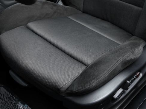 Used 2004 BMW 330Ci Coupe image 89