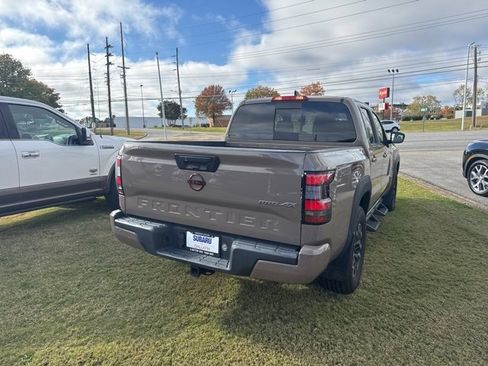 Used 2023 Nissan Frontier PRO-4X w/ Tow Package image 6