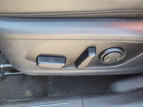 Used 2023 Kia Sportage SX image 4