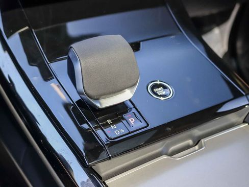 New 2026 Land Rover Range Rover Sport SE AWD/4WD image 23