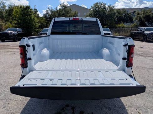 New 2026 RAM 1500 Express AWD/4WD image 12