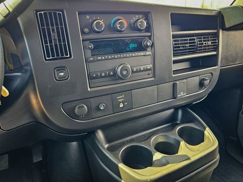 Used 2024 Chevrolet Express 2500 w/ Driver Convenience Package RWD image 17