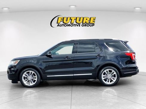 Certified 2019 Ford Explorer XLT w/ Equipment Group 202A FWD image 7