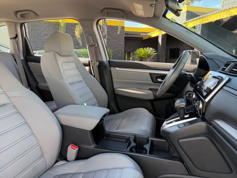 Used 2020 Honda CR-V LX image 19