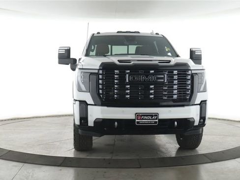 Used 2026 GMC Sierra 3500 Denali Ultimate AWD/4WD image 12