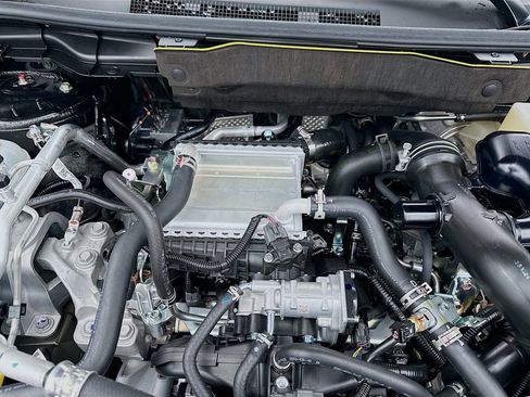 New 2026 Mitsubishi Outlander SE FWD image 31