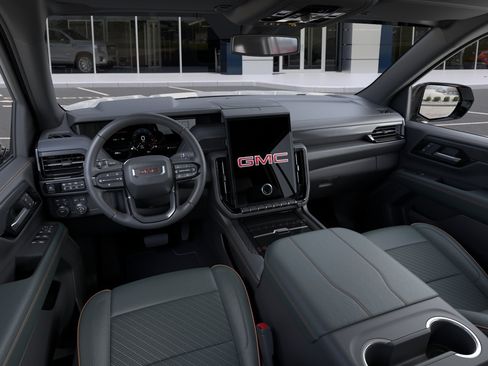New 2026 GMC Yukon AT4 AWD/4WD image 16