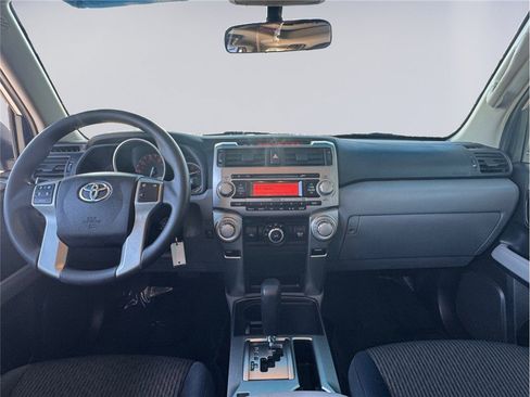 Used 2011 Toyota 4Runner SR5 image 21