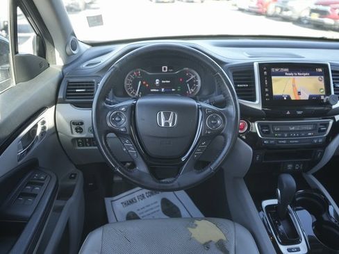 Used 2018 Honda Ridgeline RTL-E image 22