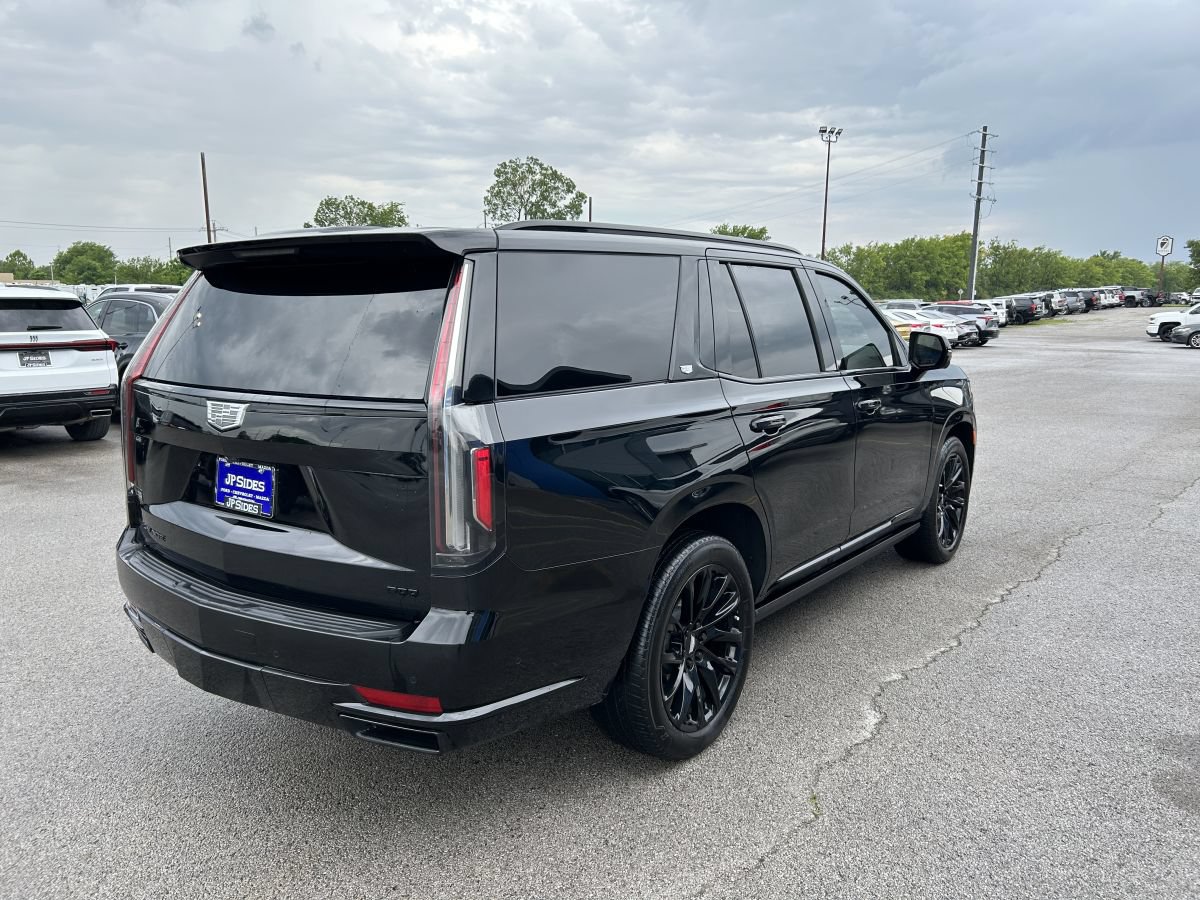Used 2023 Cadillac Escalade Sport Platinum w/ LPO, ONYX Package AWD/4WD image 6