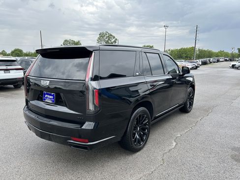 Used 2023 Cadillac Escalade Sport Platinum w/ LPO, ONYX Package AWD/4WD image 6