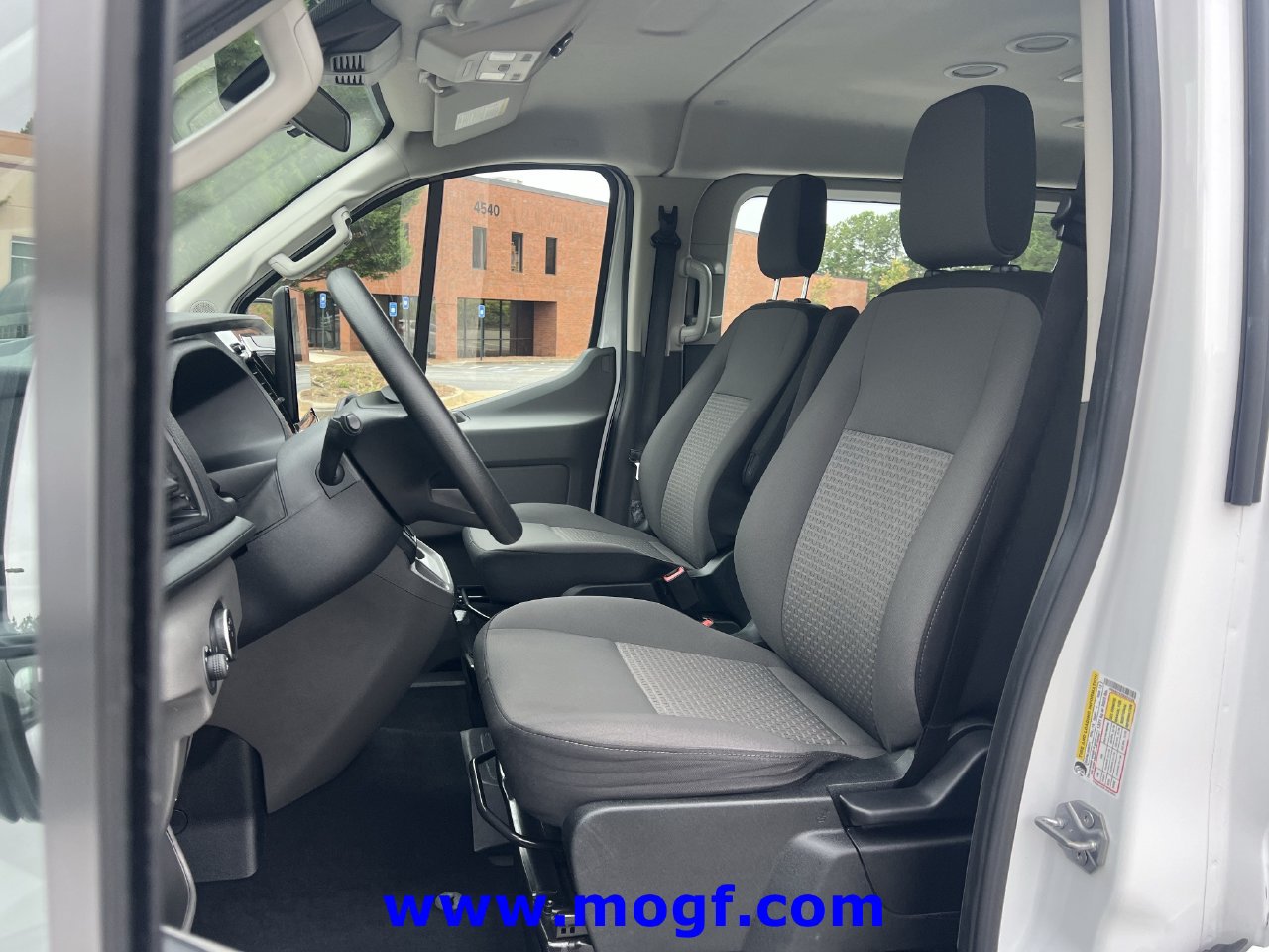 Used 2025 Ford Transit 350 XLT RWD image 16