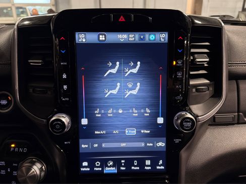 Used 2022 RAM 1500 Laramie w/ Night Edition AWD/4WD image 33