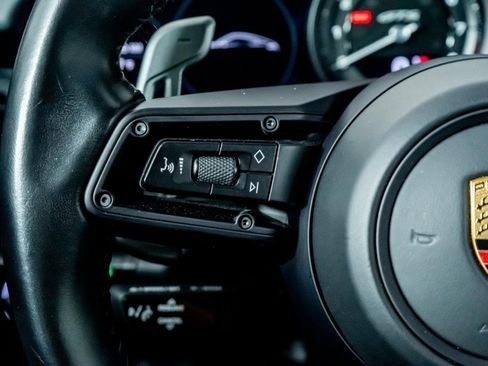Used 2023 Porsche 911 Carrera GTS image 39