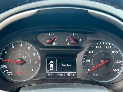 Used 2023 Chevrolet Malibu RS FWD image 22