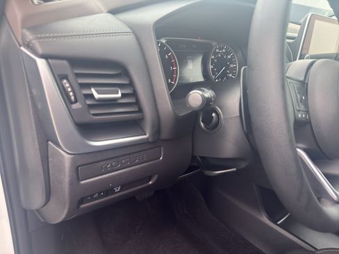 Certified 2023 Nissan Rogue S AWD/4WD image 14