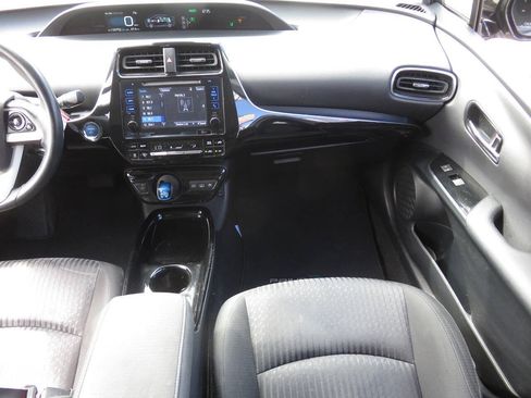 Used 2018 Toyota Prius Prime Plus w/ Carpet Mat Package FWD image 14