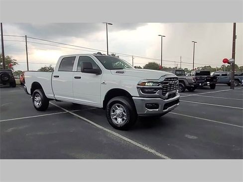 New 2026 RAM 2500 Tradesman w/ Chrome Appearance Group image 15