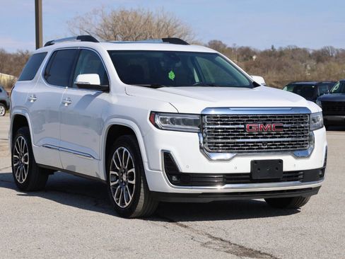 Used 2020 GMC Acadia Denali w/ Technology Package image 4