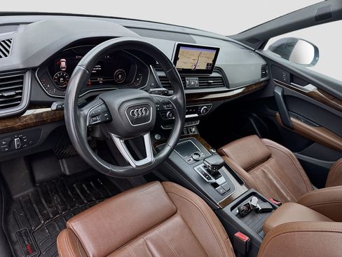 Used 2019 Audi Q5 2.0T Premium Plus w/ Premium Plus Package AWD/4WD image 7