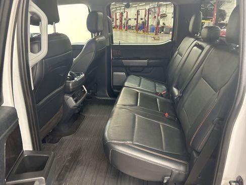 Used 2021 Ford F150 Lariat image 32