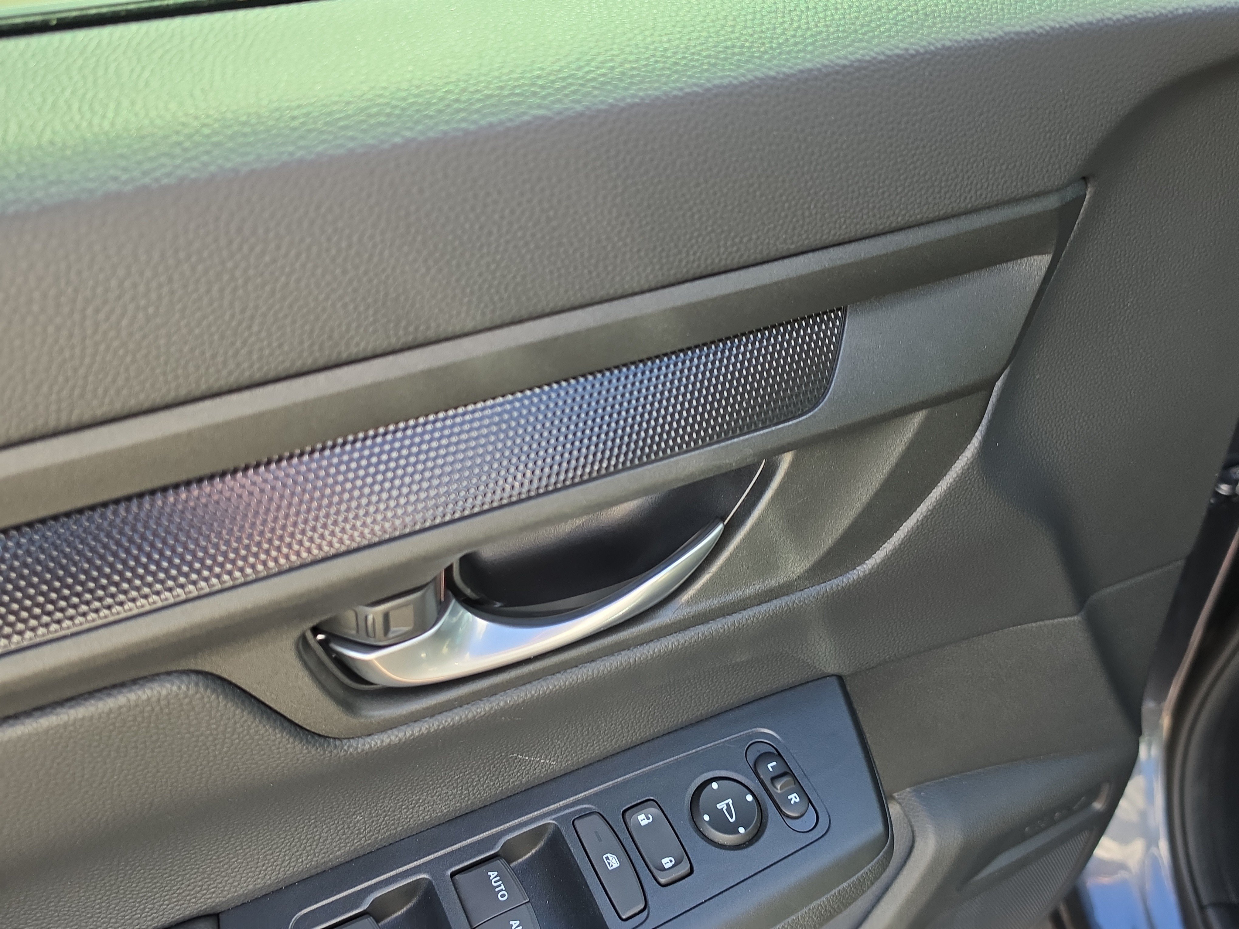 Used 2024 Honda CR-V EX image 18