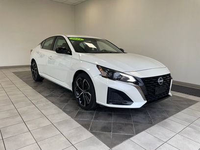 Used 2024 Nissan Altima 2.5 SR