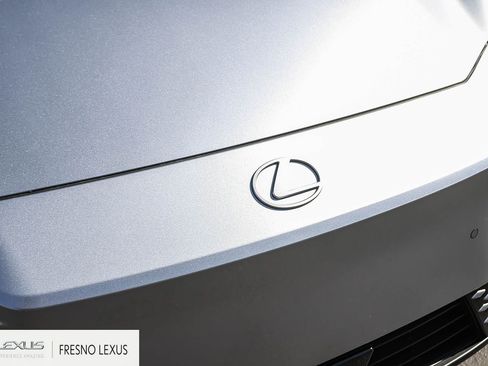 New 2026 Lexus ES 350e FWD image 11