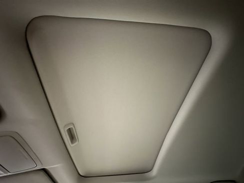 Used 2022 Honda CR-V EX image 25