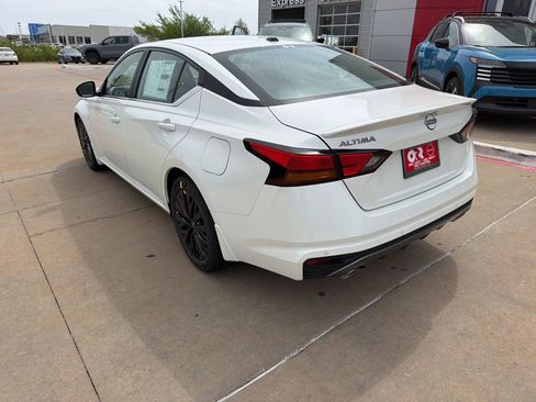 New 2026 Nissan Altima 2.5 SV FWD image 3