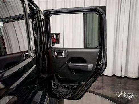 Used 2022 Jeep Wrangler Unlimited Sport w/ Cold Weather Group AWD/4WD image 50