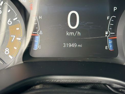 Used 2023 Jeep Compass Latitude AWD/4WD image 38