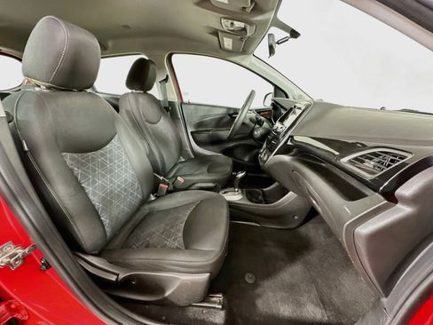 Used 2020 Chevrolet Spark LT FWD image 28