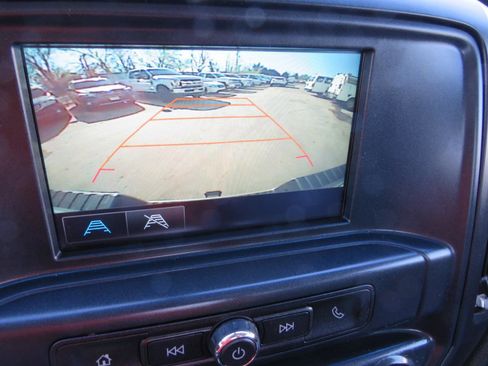 Used 2019 Chevrolet Silverado 2500 W/T AWD/4WD image 24
