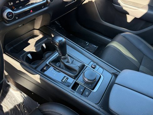 Used 2024 MAZDA CX-50 AWD 2.5 S w/ Premium Package image 13