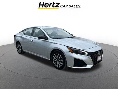 Used 2024 Nissan Altima 2.5 SV