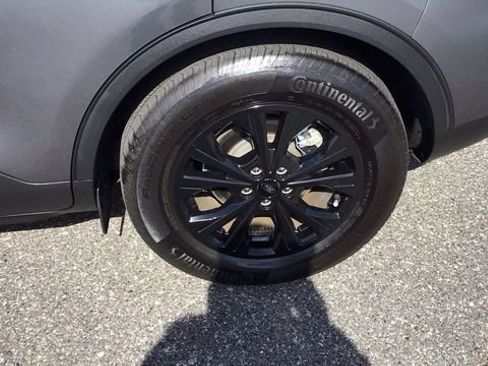 Certified 2023 Ford Escape Active w/ Tech Pack #1 image 9