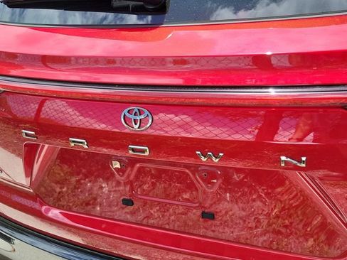 Used 2025 Toyota Crown Signia AWD/4WD image 5